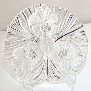 Mikasa Germany 9.25” Hibiscus Frosted Crystal Serving or Luncheon Plate